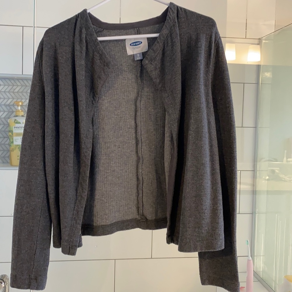 Old navy sweater